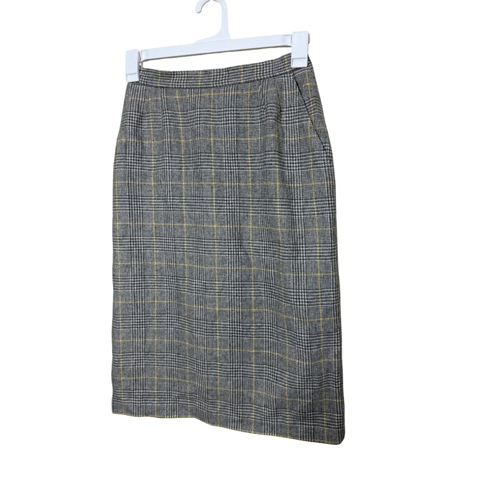 Vintage Evan Picone‎ Plaid Pencil Skirt Size 10 Wool Blend